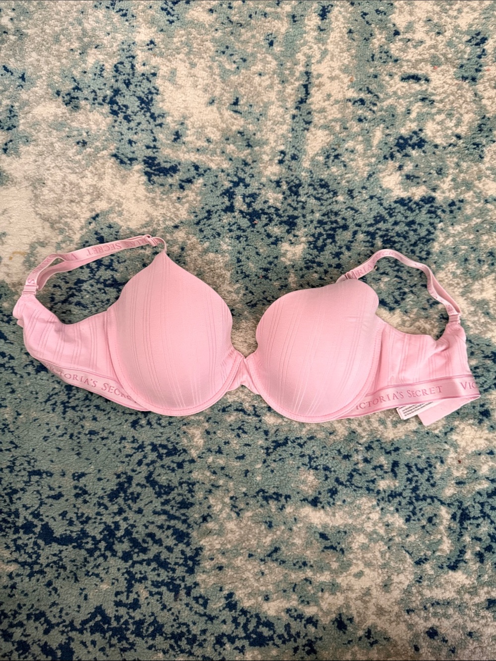 Victoria's Secret Pink Light Pink Molded T-Shirt Bra